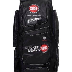 ss-gunther-cricket-kit-bag-black-wheel